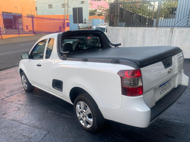 Chevrolet Montana LS 2014