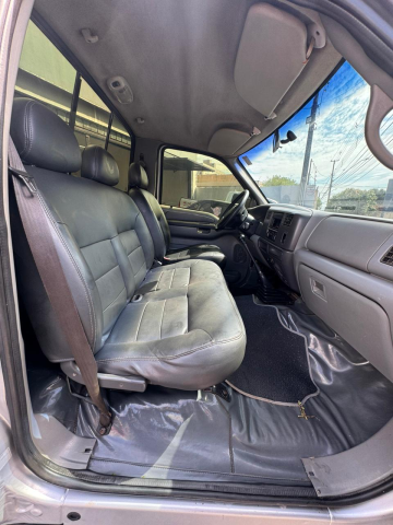 FORD F-250 XLT 6cc 2003