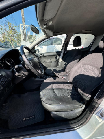 PEUGEOT 207 Passion XR 1.4 8V FLEX