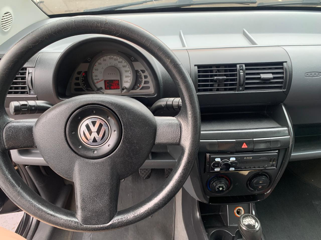 VOLKSWAGEN FOX 1.6 PLUS 2009