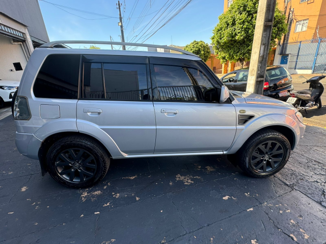 Mitsubishi Pajero TR4 2.0/ 2.0 Flex 16V 4X4 Aut. 2010