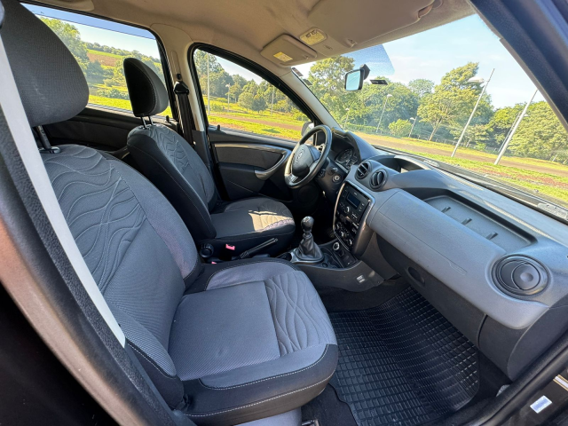 Renault Duster Tech Road 2.0 4WD  – 2014