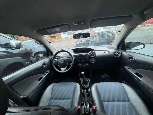 Toyota Etios XS Sedan 1.5 Flex  4P Mec. 2016