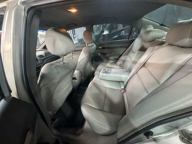 HONDA CIVIC LXS 2008 AUTOMATICO