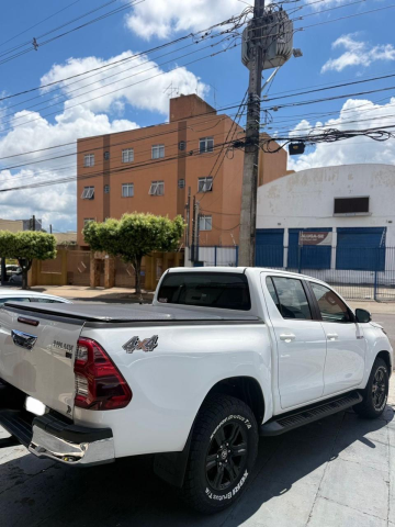 TOYOTA HILUX SR DIESEL AUT. 2021