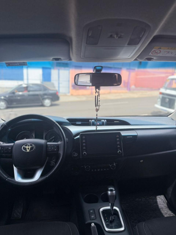 TOYOTA HILUX SR DIESEL AUT. 2021