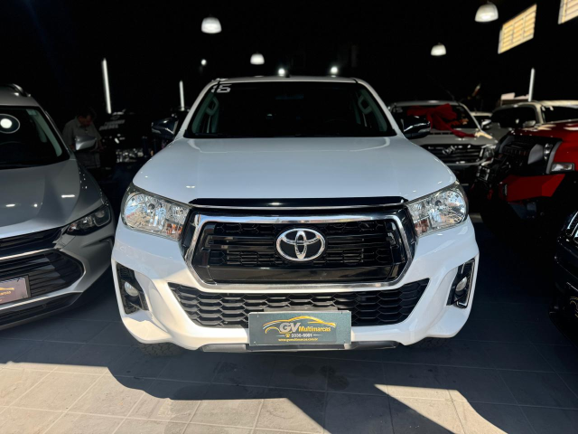 TOYOTA HILUX CD SRV 4X4 2.8 DIESEL AUT.