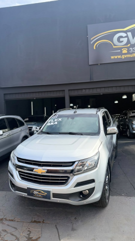 Chevrolet S10 LTZ 2.5 Flex 4x4 Automática 2018 – Força, Conforto e Sofisticação!